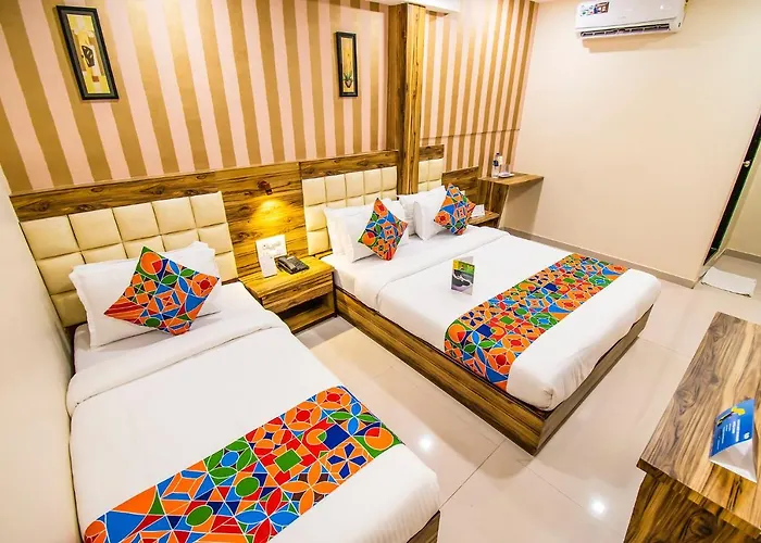Fabexpress Orange Suites Santacruz East Mumbai