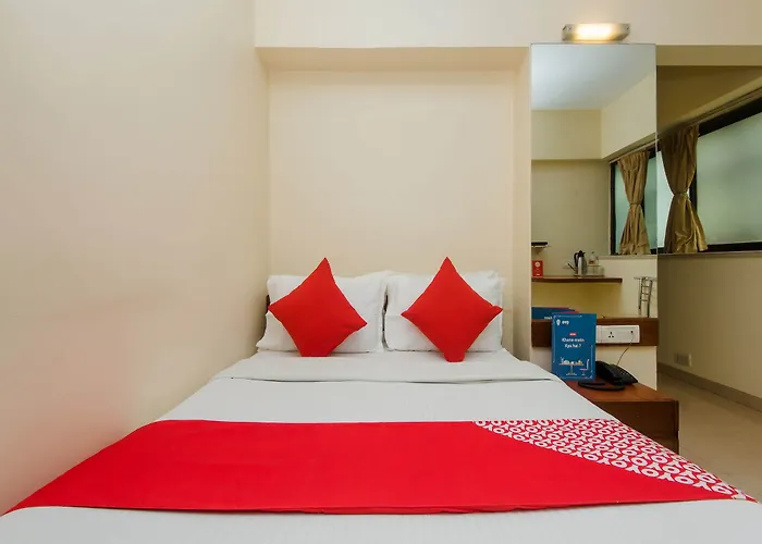 Oyo Flagship 685 Hotel Jayshree Domestic Airport Mumbai